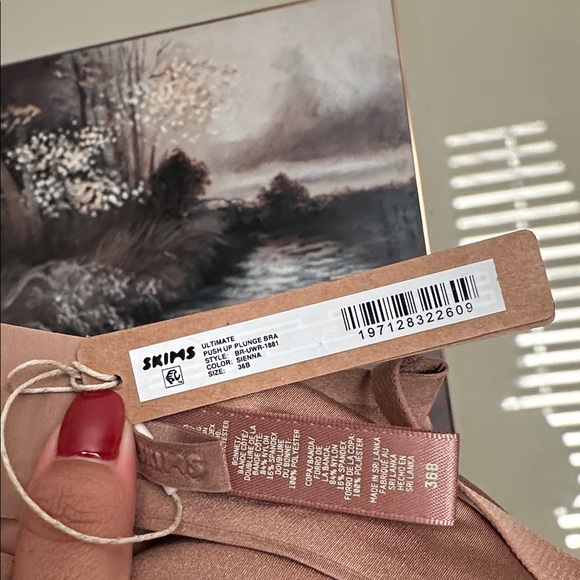 SKIMS Brown Bra - Picture 7 of 7